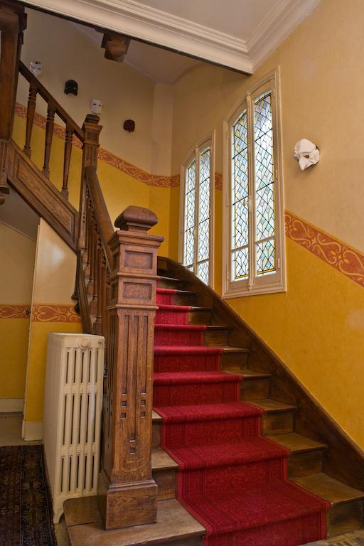 مبيت وإفطار Le Manoir De Crisolles المظهر الخارجي الصورة