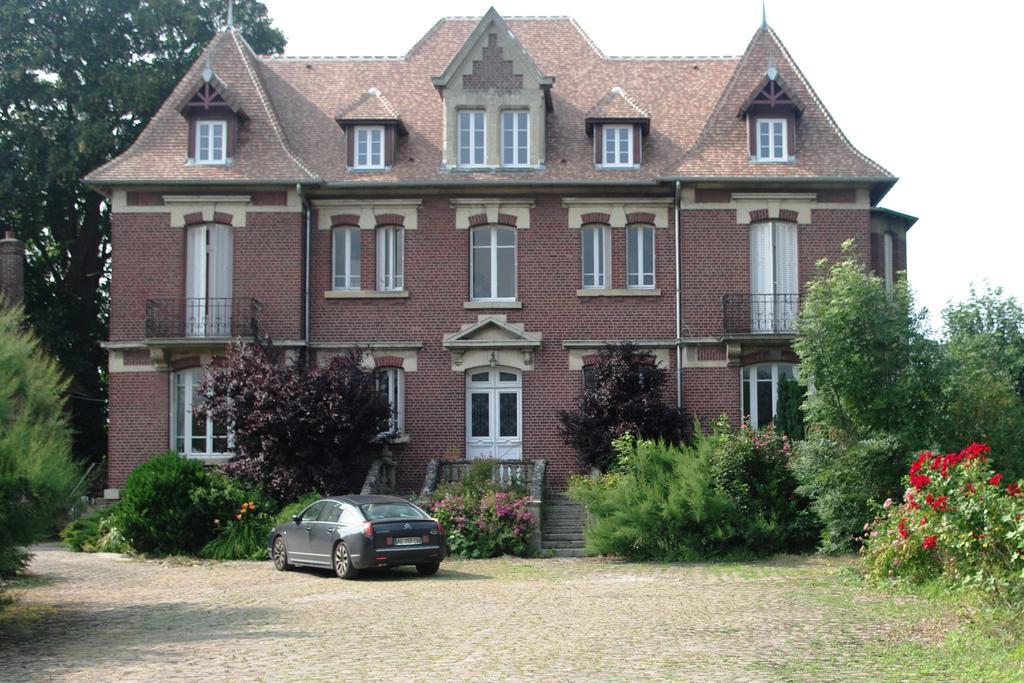 مبيت وإفطار Le Manoir De Crisolles المظهر الخارجي الصورة