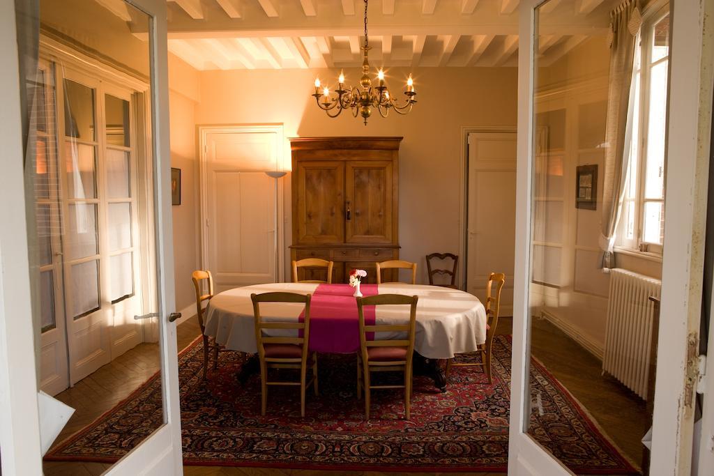 مبيت وإفطار Le Manoir De Crisolles المظهر الخارجي الصورة